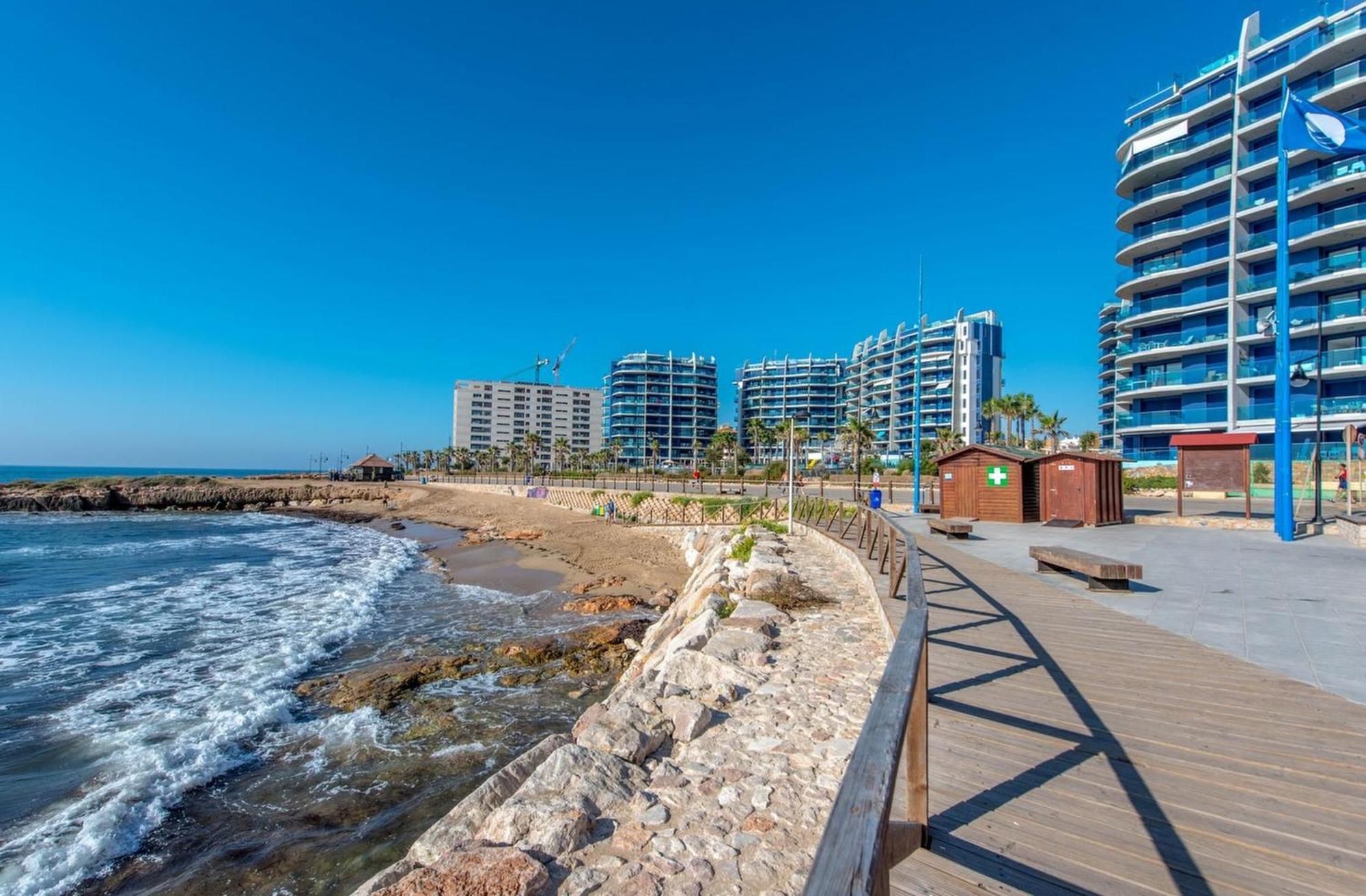 Punta Prima - Sun & Beach & Golf & Bike - Spanish South-Facing Terrace Apartment - La Recoleta - By The Sea Торевиеха Екстериор снимка